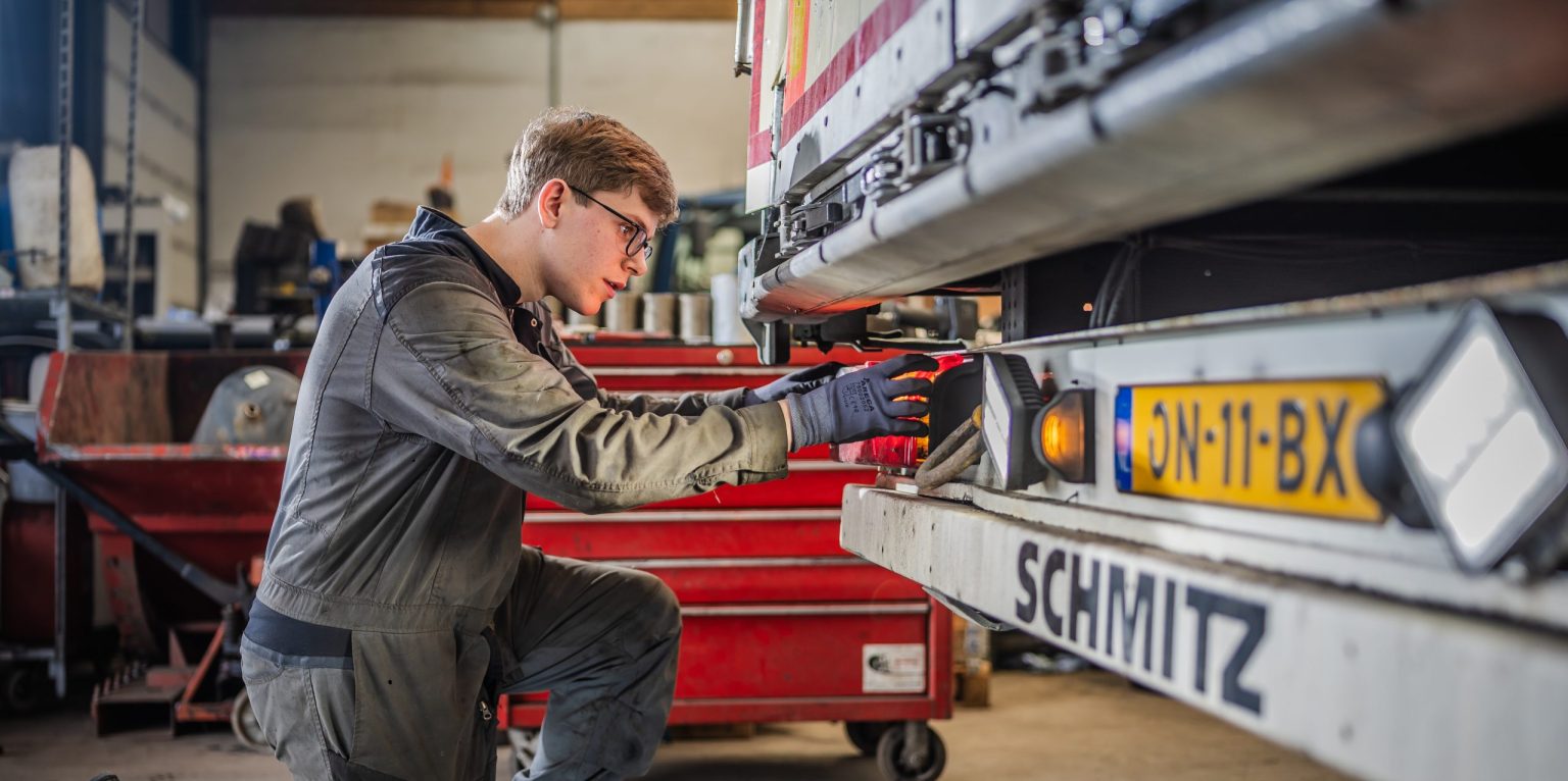 Aan het werk bij GV Trucks
